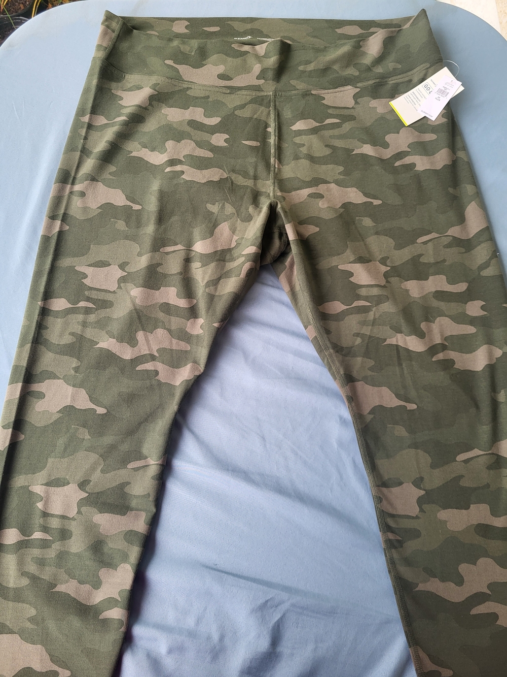 Old Navy Active Women's Plus Size 3X Camo Balance Leggings